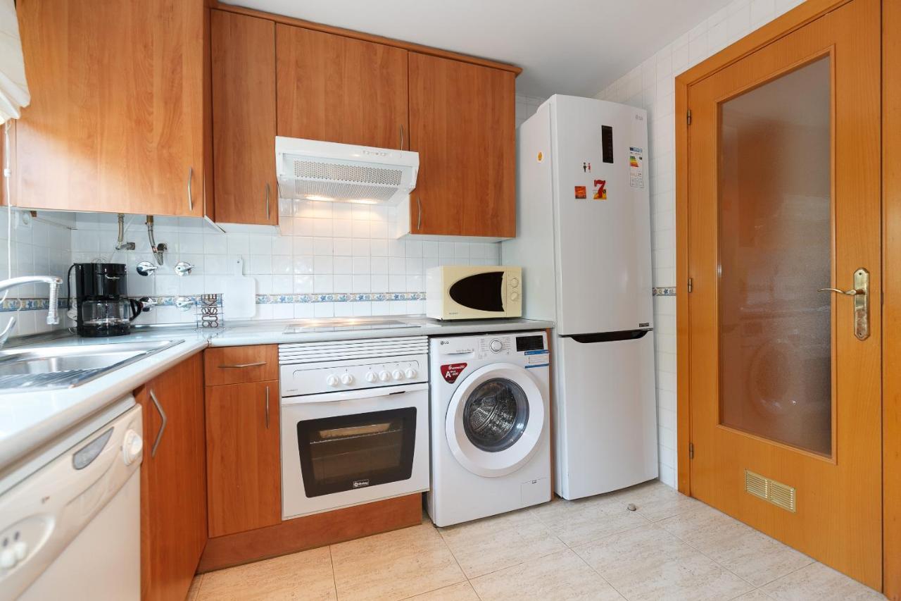 Uhc Aqua Family Complex Apartment Salou Ngoại thất bức ảnh