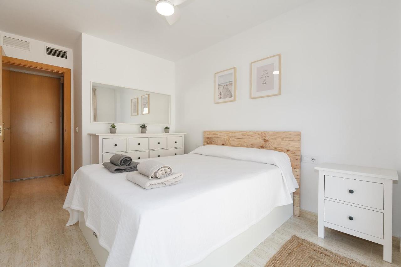 Uhc Aqua Family Complex Apartment Salou Ngoại thất bức ảnh