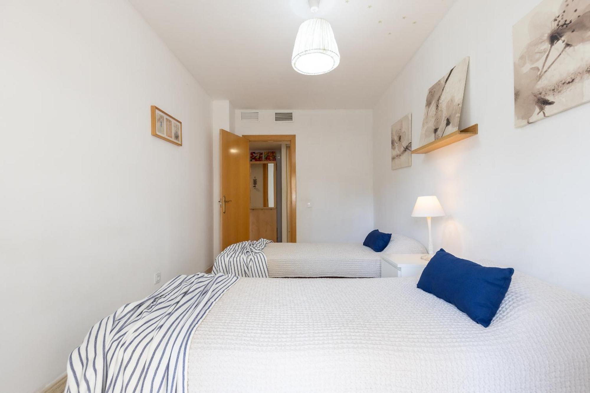 Uhc Aqua Family Complex Apartment Salou Phòng bức ảnh